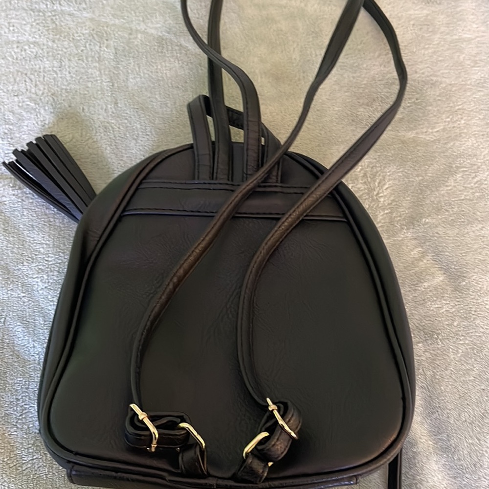 Backpack Purse - Picture 4 of 9